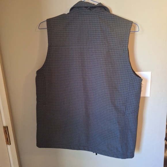 Ariat Men's Gray Plaid Like Zip Up Vest Warm Lining Sz Small - Picture 2 of 16